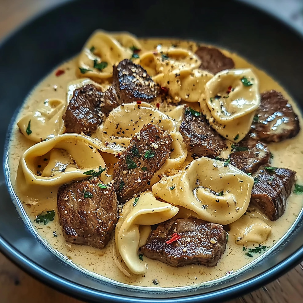 Recipe preparation for Garlic Steak Tortellini